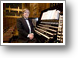 Concert Organist  Les Ryan